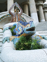 Park Güell, Salamander, bedeckt mit Trencadis-Mosaiken