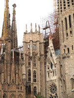 Tempel der Sagrada Familia, Fassade der Geburt, Treppenschächte in den Türmen