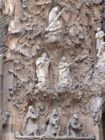 Tempel der Sagrada Familia, Details der architektonischen Dekoration