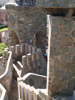 Tour de Bellesguard, passage sur le toit